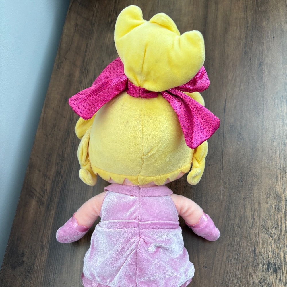 Disney Store MISS PIGGIE Muppet Babies Plush Pig Pink 14" Toy Stuffed Animal - Picture 8 of 13